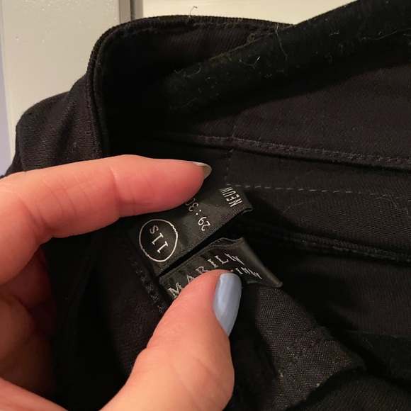 Black mid rise skinny stretch super comfy and stylish new - Picture 4 of 4